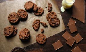Как да си направим шоколадови бисквити